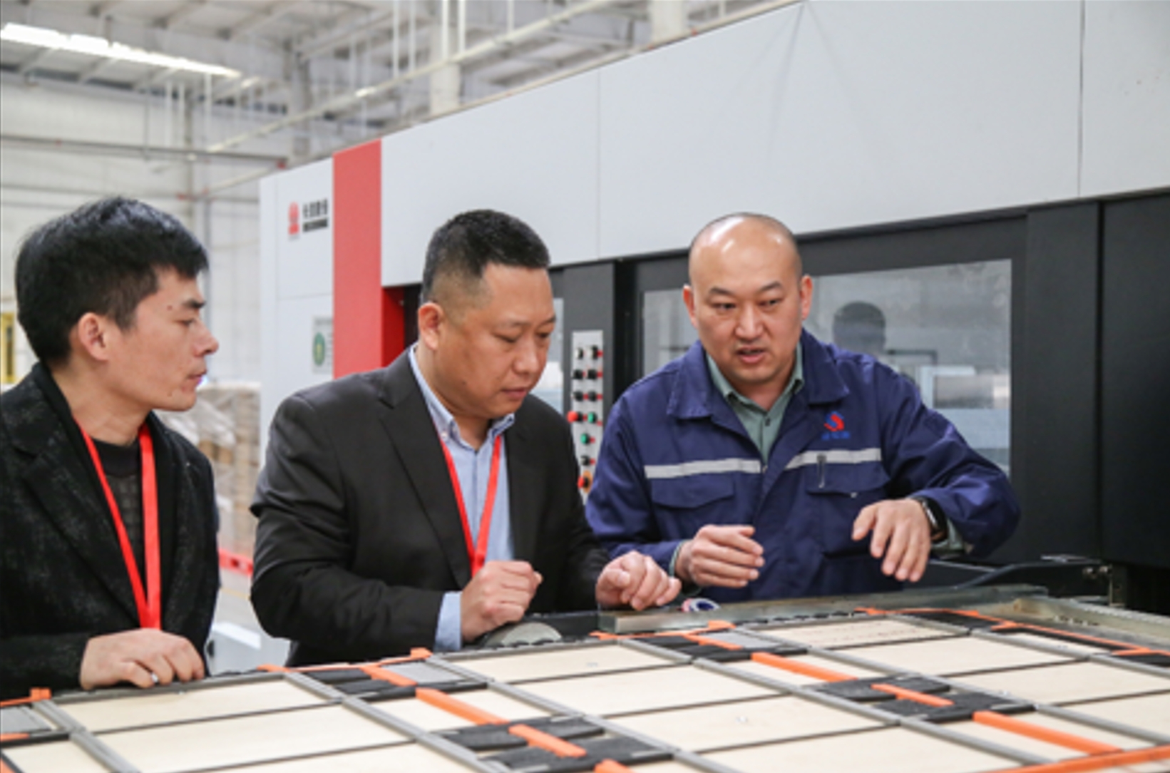属于九游老哥J9俱乐部官网的2023丨岁月为证，奋斗不止；敬从前，赢未来